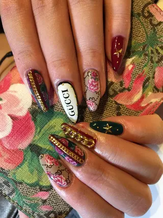 ネイル chatblanc ♡のネイルデザイン