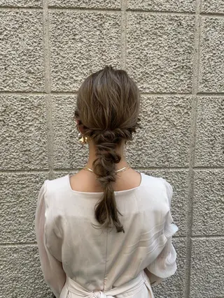 セミロング ヘアアレンジ 🦖鶴岡香純🦖 育休中のヘアスタイル