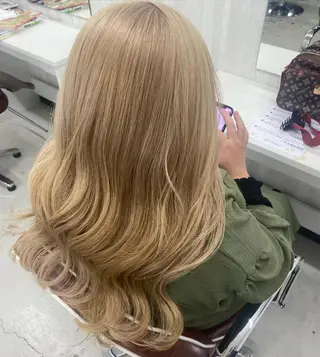 ロング カラー UNDER vr 【アンダーバー】のヘアスタイル