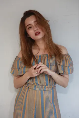 ロング カラー 平 ちひろのヘアスタイル