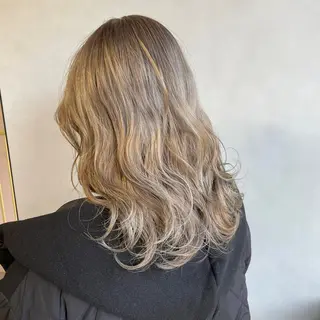 セミロング カラー 🪐SOURCE 塚口　シマブクロ🪐のヘアスタイル