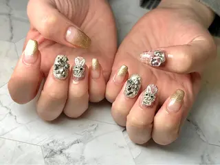 ネイル Queennail 北堀江AYAのネイルデザイン