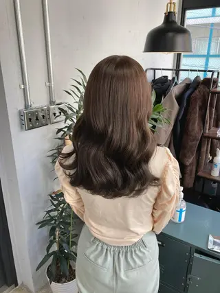 ミディアム 新井 広樹のヘアスタイル