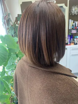 ミディアム カラー ストウ ナナエのヘアスタイル