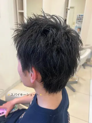 ショート メンズ LiTA 友田未来のヘアスタイル