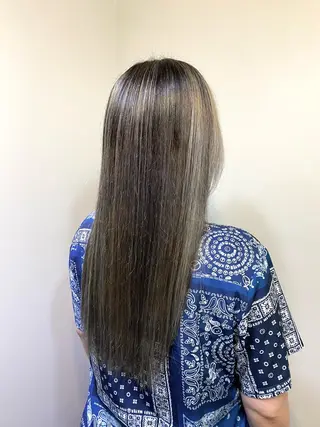 ロング カラー ブリーチ毛対応酸性 ストレート🌈サキのヘアスタイル