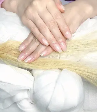 ネイル pink ladyサロン所属・べ にのネイルデザイン