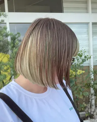 ショート カラー 奥田 誠司のヘアスタイル