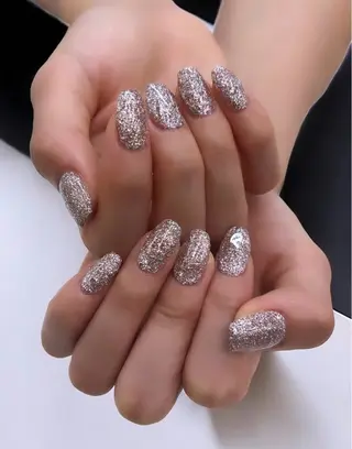 ミディアム MAXKELLY KAORIのネイルデザイン