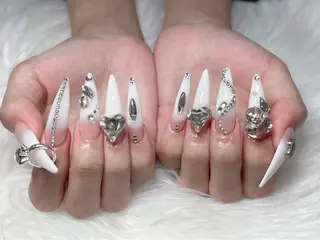 ネイル 💜MIYA nail川崎店のネイルデザイン