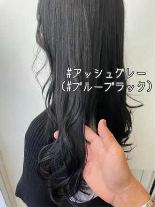 ロング カラー パーソナルカラー診断 できます　木曽　主博のヘアスタイル