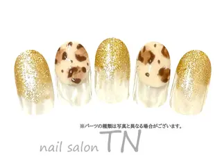 ネイル 矢川 まどかのネイルデザイン