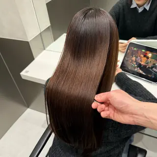 ロング 美髪職人あお🦕 髪質改善｜原宿のヘアスタイル