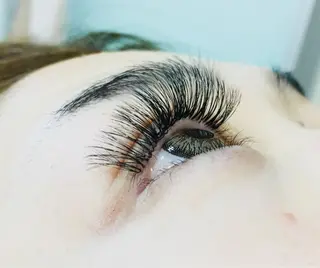 マツエク・マツパ i...所属・i... HITOMIのマツエク・マツパデザイン