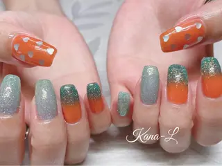 ネイル 芦辺 香奈のネイルデザイン