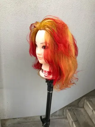 カラー ハイトーン/レイヤー /ケアブリーチ石川治のヘアスタイル