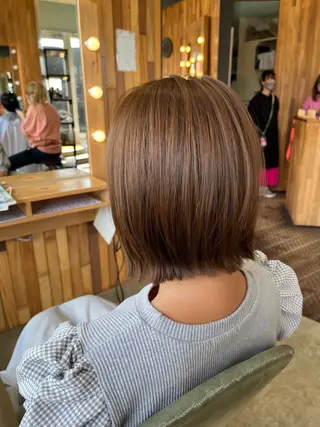 ショート TAKAHASHI REIKAのヘアスタイル