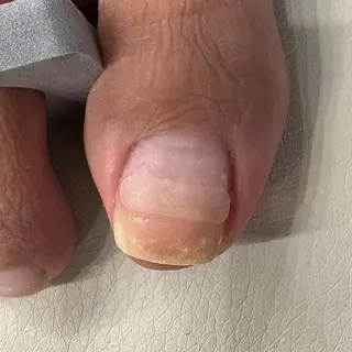 ネイル noi 経堂店所属・♡ SARA♡のネイルデザイン