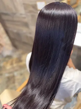 ロング カラー 雨宮 なおのヘアスタイル