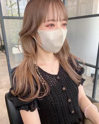 ロング カラー 三浦 望のヘアスタイル