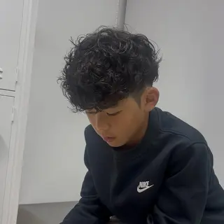 パーマ メンズ 夏果⭐︎fifth 天神 海外風パーマのヘアスタイル