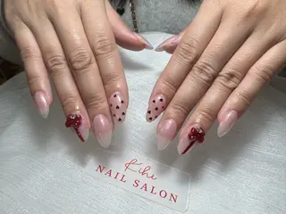 ネイル ユリ🎀長さだし/ パラジェル/持ち込みのネイルデザイン