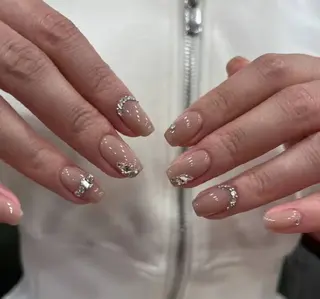 ネイル Oomiya 服部のネイルデザイン