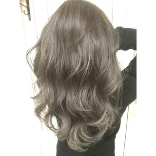 ロング カラー 井上 一平のヘアスタイル