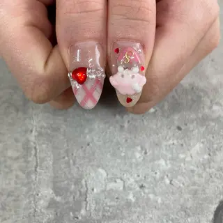 ネイル 東 千夏のネイルデザイン