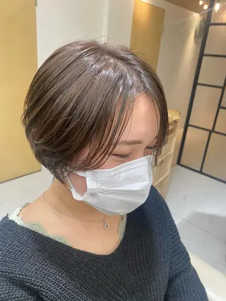 ショート カラー 安永 涼のヘアスタイル