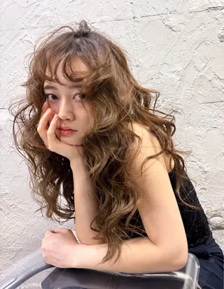 ロング カラー ハイトーン レイヤー🎀meiのヘアスタイル