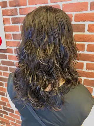 ミディアム パーマ さかい なつみのヘアスタイル