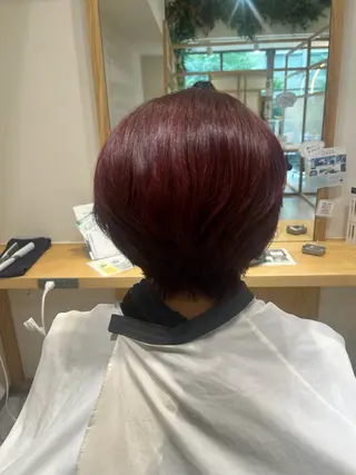 カラー spinhair荻野 莉帆のヘアスタイル