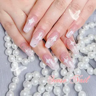 ネイル Kurieitibu 🍬Byu~tīのネイルデザイン