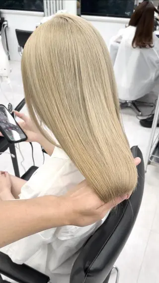 セミロング カラー 高島大登/顔周り /レイヤーカットのヘアスタイル