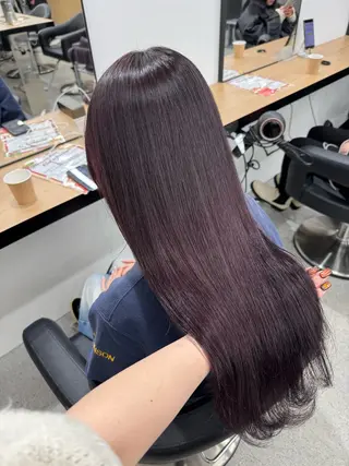 ロング カラー 暗髪🩶ラベンダー/ ブルー/ユウナ🤍のヘアスタイル