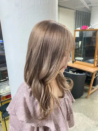 セミロング カラー GRANDE BiS所属・滝川 コウタのヘアスタイル