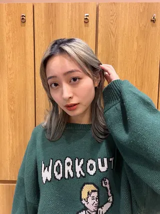 ミディアム カラー 透明感/ベージュ /kazui🐈のヘアスタイル