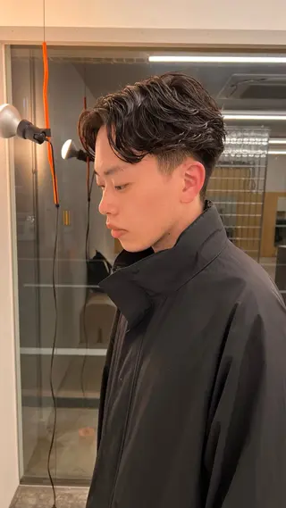 ミディアム メンズ wabi  hair salon所属・wabi/艶カラー タカハシ　トモヒロのヘアスタイル