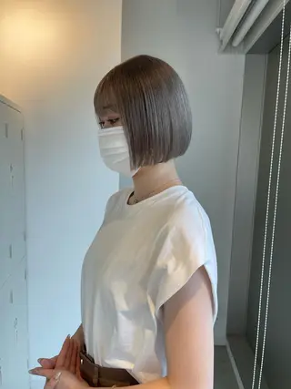 ショート カラー 店長　MANAMI ／ブリーチ／骨格ボブのヘアスタイル