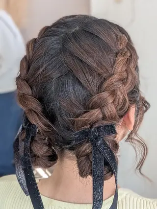 セミロング ヘアアレンジ HI SAの眉毛・アイブロウイメージ