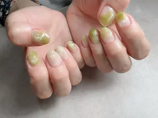 ネイル 𝐑𝐞𝐯𝐢𝐨 ___堺市西区のマツエク・マツパデザイン