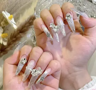 ネイル D-BEAUTY Nailsalonのネイルデザイン