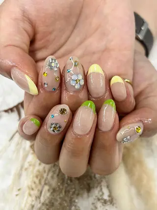 ネイル Basic町田本店 Suzunaのネイルデザイン