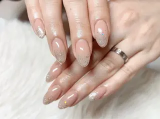 ネイル Viseo《6週間 長持ちパラジェル》のネイルデザイン