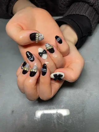 ネイル LAVISH nail salonのネイルデザイン