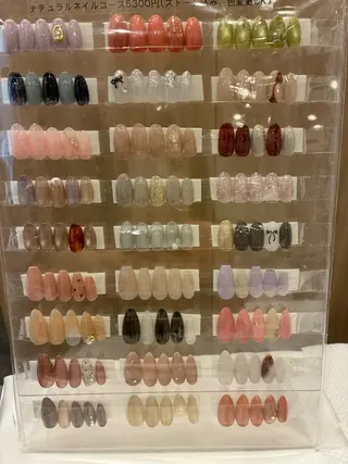 ネイル beauty MyRA所属・MyRA みゆきのネイルデザイン