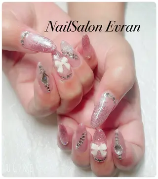 ネイル Nail salon Evranのネイルデザイン