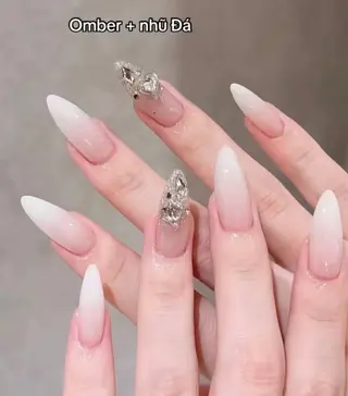 ネイル Beauty Pink Nailのネイルデザイン