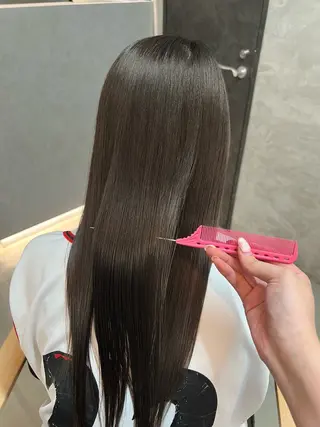 ロング 韓国レイヤー/艶 カラー/RIRIKOのヘアスタイル